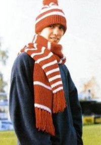 Мужской вязаный шарф полосатый