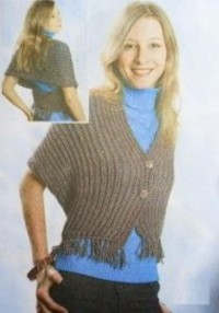 Вязаный палантин-жилет