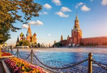 Что посмотреть туристу в Москве: знаменитые достопримечательности, интересные места и локации