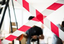 Сигнальные ленты, их назначение и преимущества