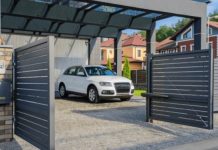 Как выбрать распашные ворота для ангара — полный гид