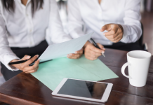 Завещание на клочке бумаги: имеет ли силу документ, написанный в зоне ЧС без нотариуса?