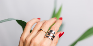 Искусство микс-энд-матч: Можно ли сочетать кольцо из белого золота с жёлтым металлом?