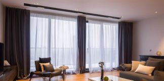 Электрокарниз в старой квартире: как установить без сложных переделок